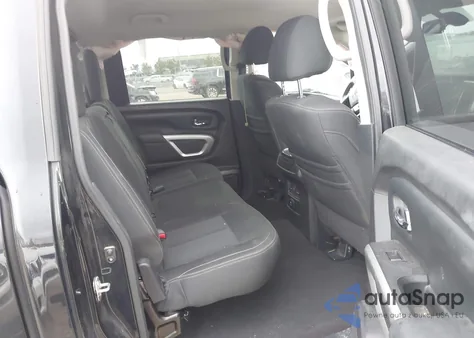 2017 Nissan Titan Sv z USA, uszkodzony, nr VIN 1N6AA1E59HN557061